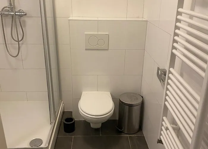 דירה Cozy And Centrally Located - 6 Persons *